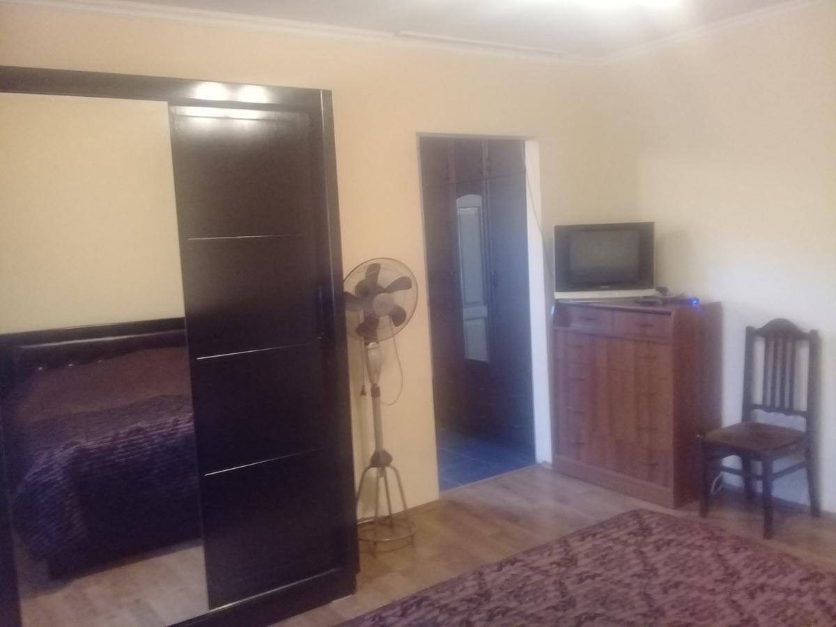 Guest House Gikacha Tbilisi Eksteriør bilde